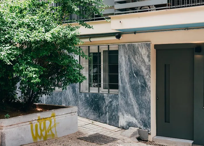 Stylish Apt Downtown